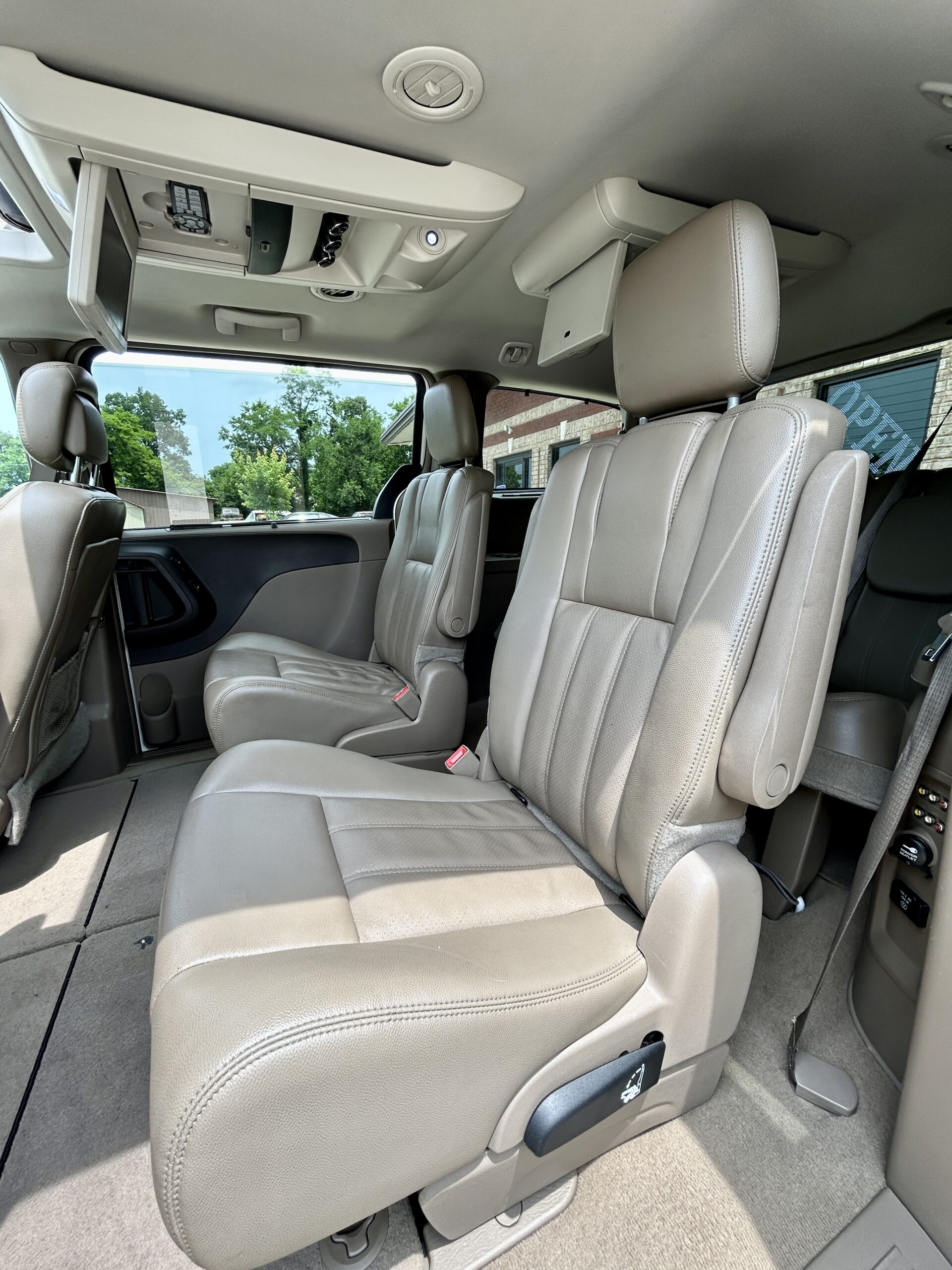 2013 Chrysler Town & Country