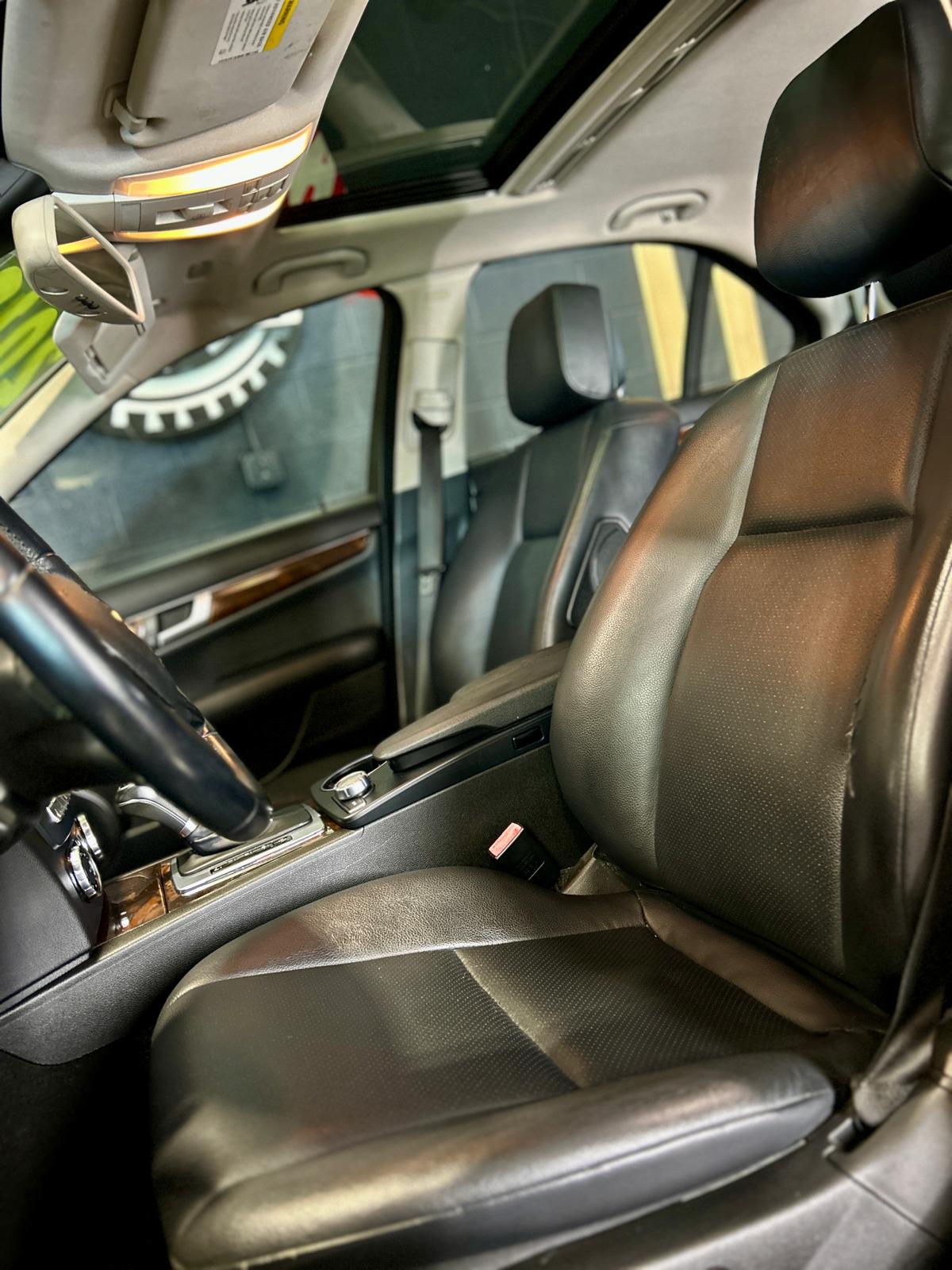 2012 Mercedes-Benz C300