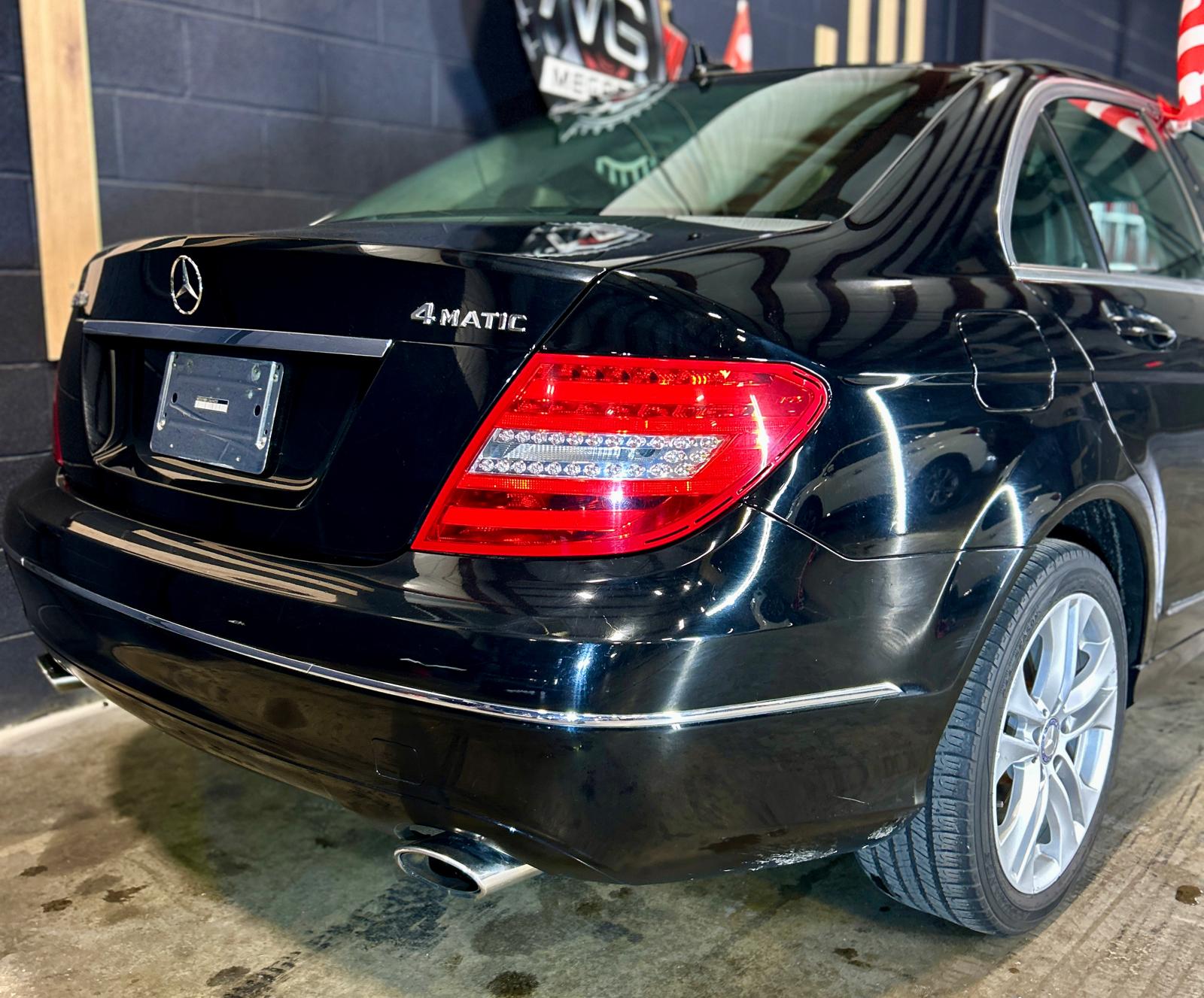 2012 Mercedes-Benz C300