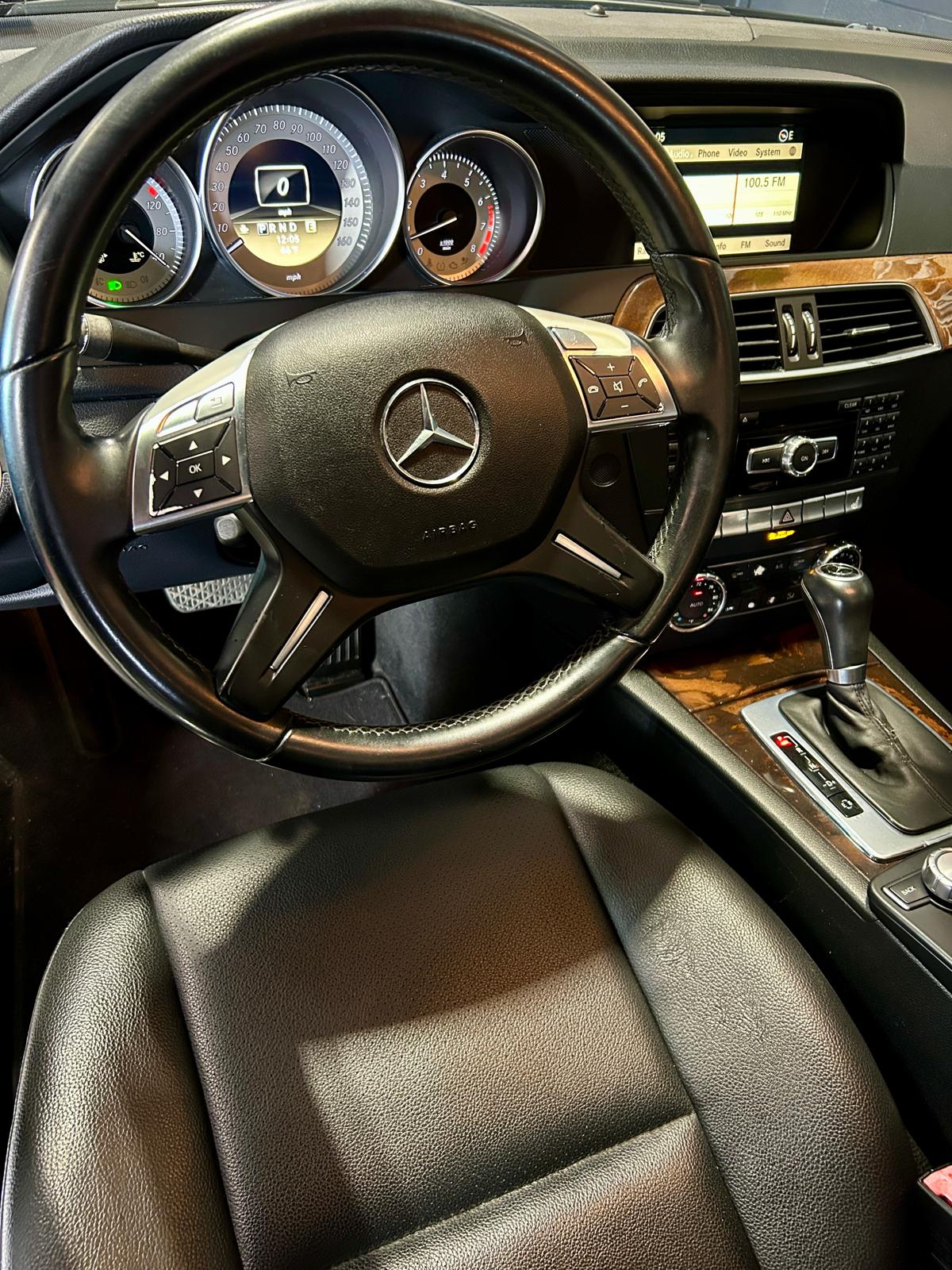 2012 Mercedes-Benz C300