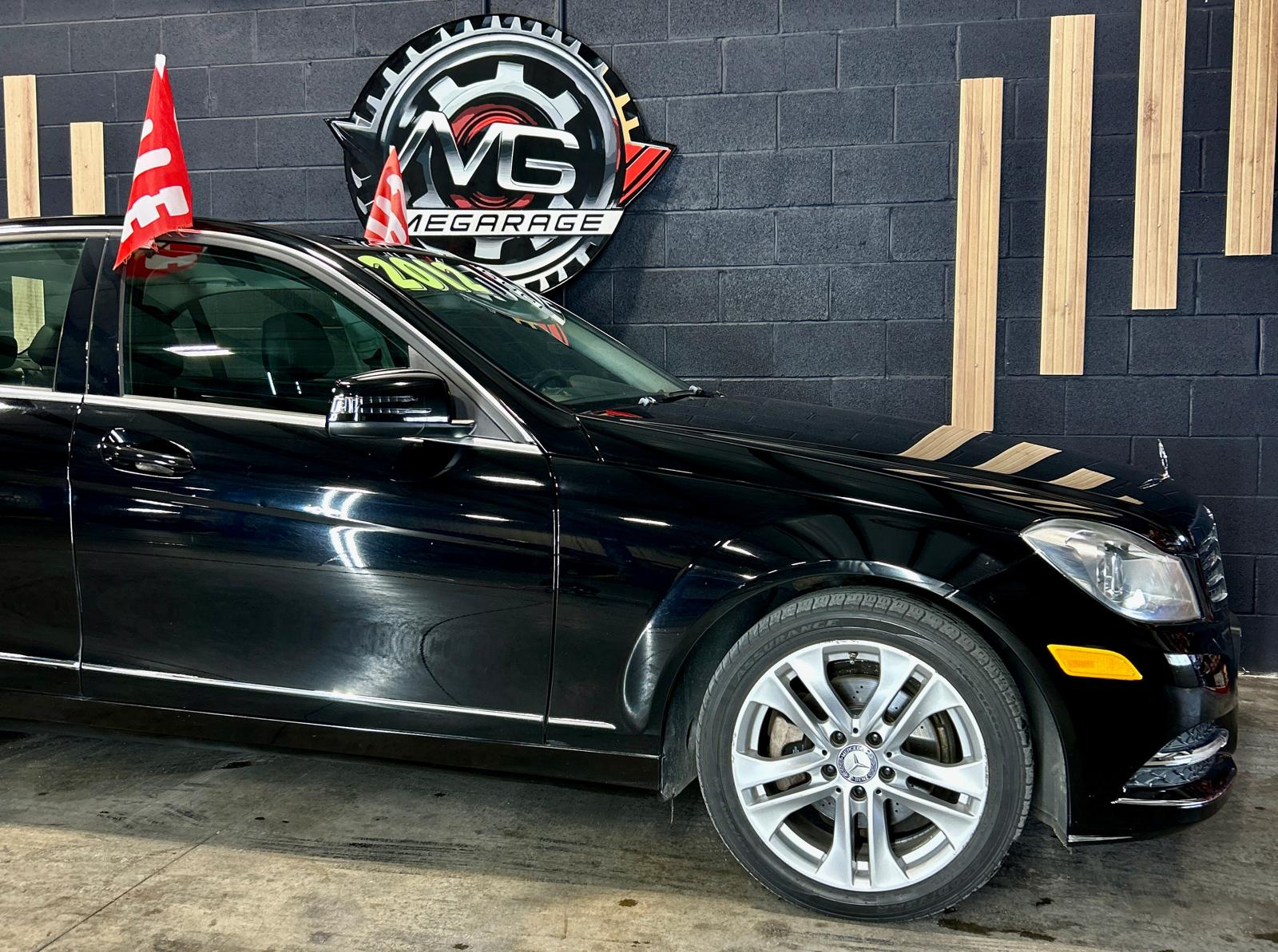 2012 Mercedes-Benz C300