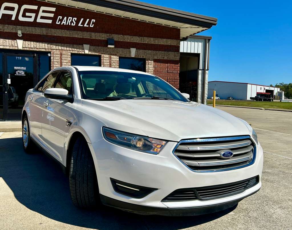 2013 Ford Taurus SEL