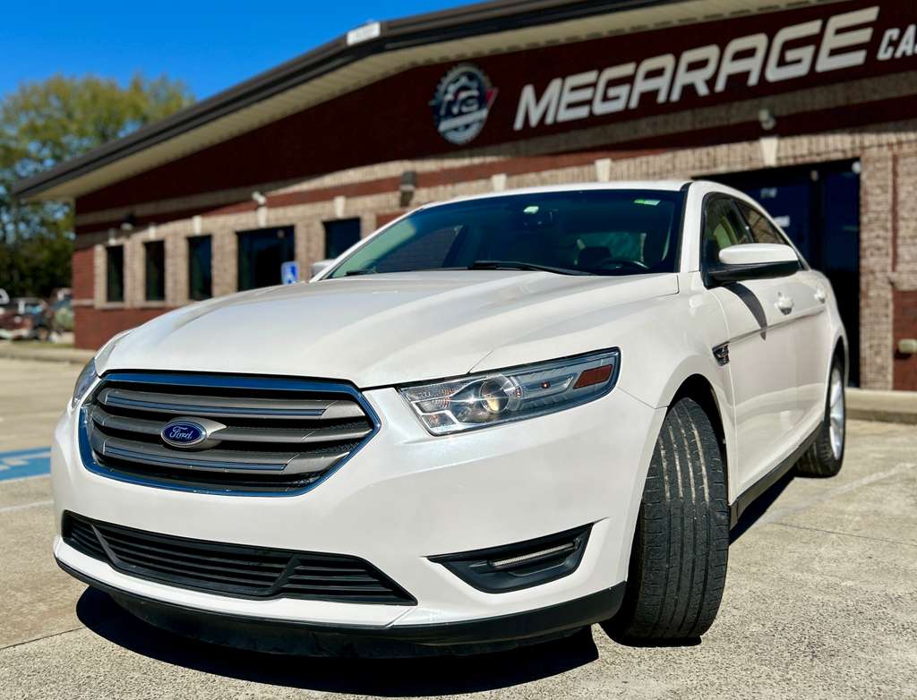 2013 Ford Taurus SEL