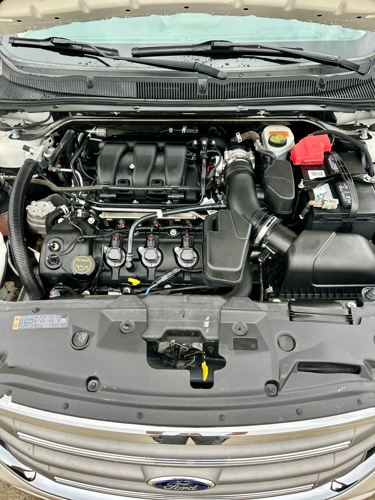 2015 Ford Taurus SEL